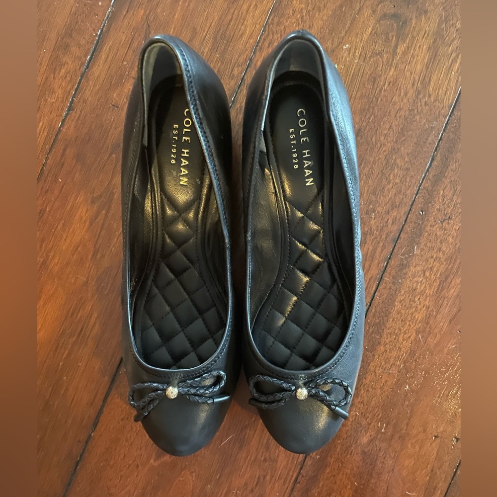 Cole Haan Black Wedge Ballerina shoes
